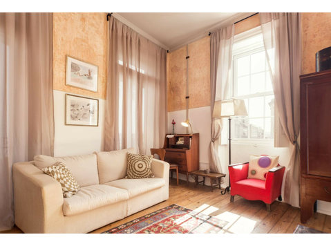 Flatio - all utilities included - Fabulous Old World in… - For Rent
