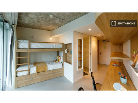 Porto'da bir rezidansta kiralık stüdyo daire - Kiralık