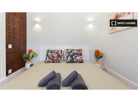 1-bedroom apartment for rent in Bonfim, Porto - Apartments