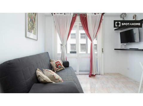 1-bedroom apartment for rent in Cedofeita, Porto - குடியிருப்புகள்  