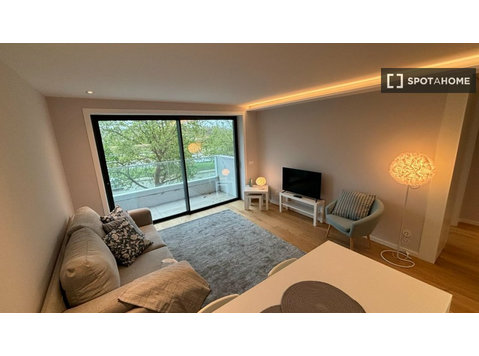 Appartamento con 1 camera da letto in affitto a Leça Da… - Appartamenti