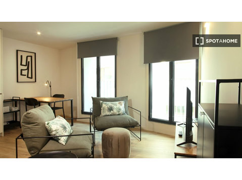 Apartamento com 1 quarto para arrendar no Porto - Apartamentos
