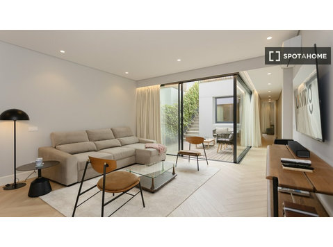 Apartamento de 2 habitaciones en alquiler en Oporto - Pisos