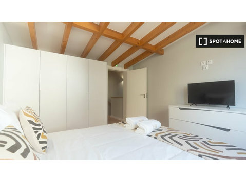 2-bedroom apartment for rent in Porto. - Apartments