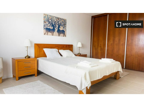 3-bedroom apartment for rent in Porto, Porto - Apartman Daireleri