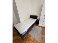 Alameda 25 de Abril, Porto