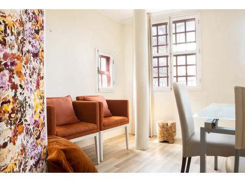 Charming Studio in Porto's Historic Center - Apartments