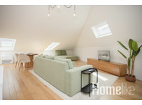 Fantastic One-Bedroom Apartment - דירות