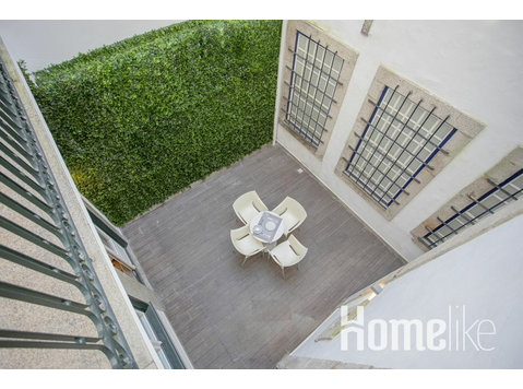 One Bedroom Apartment - Apartments