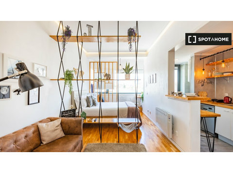 Studio apartment for rent in Boavista, Porto - Apartments