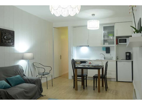 Unique and Charming 1 bedroom Apartment in the Heart of… - Apartments