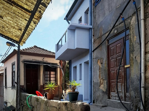 Modern T0+1 Apartment Near the Douro River – Gaia, Portugal - Appartementen
