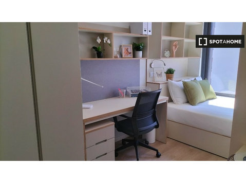 Zimmer zu vermieten in einem Coliving in Porto, Porto - For Rent