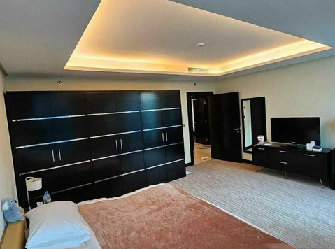 Flatmate needed in SHARED 4-Bedroom Hotel Apartment West Bay - Flatshare