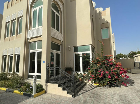 Paradise lifestyle for an affordable budget - Flatshare