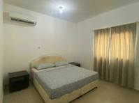 3 bedrooms 1.5 bathrooms with balcony - ff - Apartments