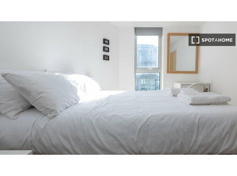Apartamento de 1 dormitorio en alquiler en Peckham, Londres - Pisos
