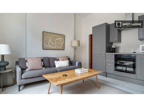 Apartamento de 2 dormitorios en alquiler en Londres, Londres - Apartman Daireleri