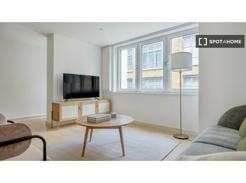 Apartamento de 2 habitaciones en alquiler en Londres - อพาร์ตเม้นท์