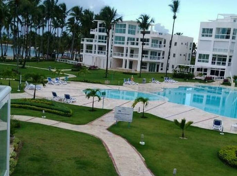 Apartamentos, villas y terrenos en Playa Nueva Romana! - Dzīvokļi