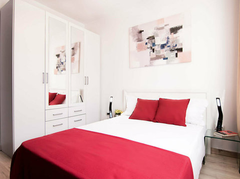 Leonidas Apartment - Serviced apartments