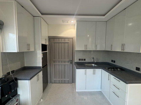 Furnished New Studio/ 1-bedroom Apartment Part of a complex - Pisos