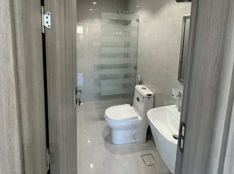 Furnished New Studio/ 1-bedroom Apartment Part of a complex (3) - Apartments