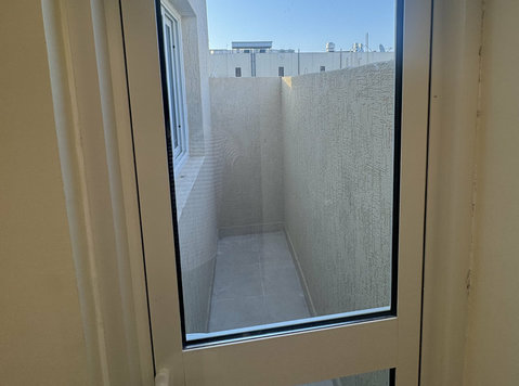 Furnished New Studio/ 1-bedroom Apartment Part of a complex (4) - Apartments