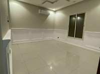 New Luxury Apartment With Private Entrance And outdoor area - Case