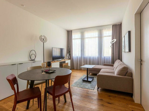 Möblierte 2.5-Zimmer-Wohnung mit Service - Gümligen bei Bern - Хотелски апартаменти