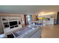 4½ ROOM APARTMENT IN THALWIL (ZH), FURNISHED, TEMPORARY - Ενοικιαζόμενα δωμάτια με παροχή υπηρεσιών