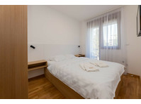 Flatio - all utilities included - Sunny apartment on the… - K pronájmu