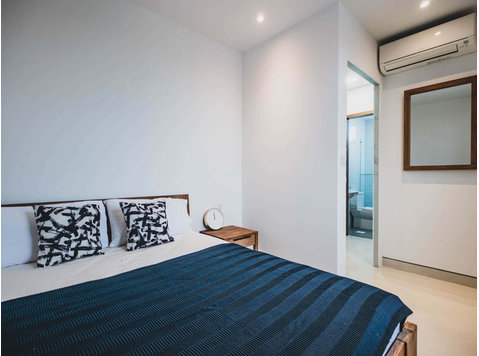 Lorong G Telok Kurau - Апартаменти