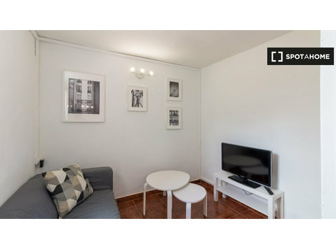 1-appartamento in affitto a El Raval, Barcellona - Apartman Daireleri