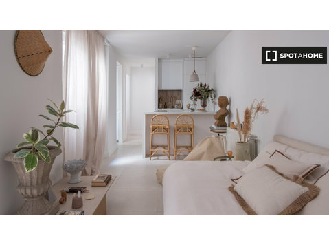 Appartamento con 2 camere da letto in affitto a Madrid - اپارٹمنٹ