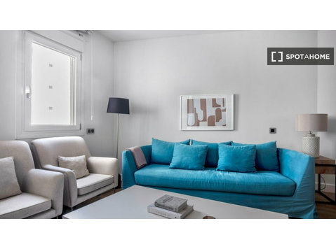 Appartamento con 3 camere da letto in affitto a Madrid - شقق