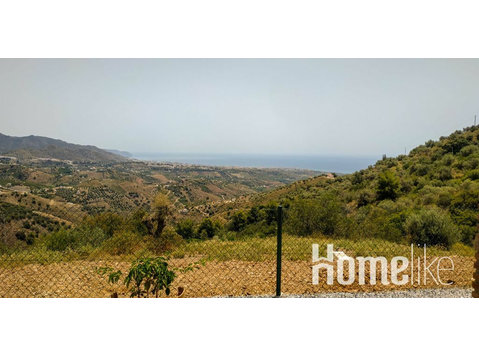 Beautiful newly built villa in Torrox with sea and mountain… - アパート