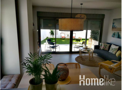 Schöne Zweizimmerwohnung mit großer Terrasse in Baviera Golf - Wohnungen