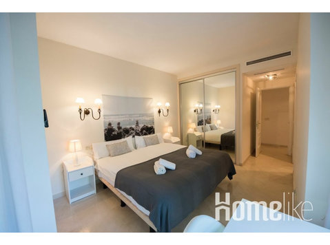 Spacious and bright apartment - דירות