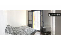 Bright room with balcony in the center of Cordoba - 出租