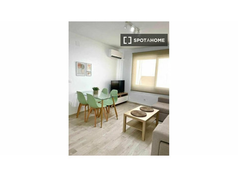 2-bedroom apartment for rent in Córdoba - דירות