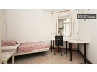 Equipped room in 3-bedroom apartment in Granada - برای اجاره