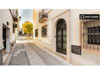 1-bedroom apartment for rent in Granada - Apartments