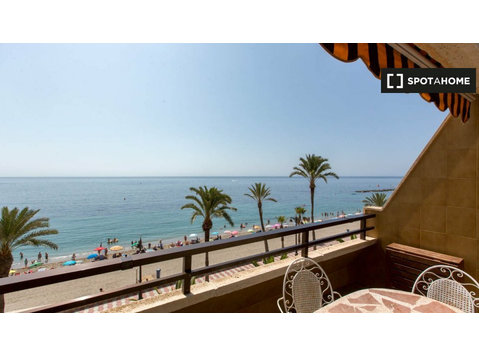 3-bedroom apartment for rent in Aguadulce, Almeria - アパート