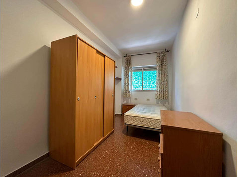 Alejandro Dumas H1 - Apartments