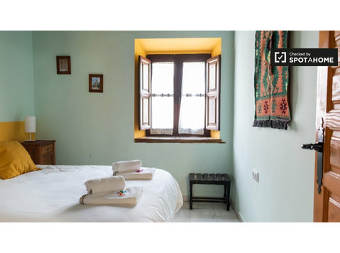 Lindo apartamento de 2 quartos em Albayzin, Granada - Apartamentos