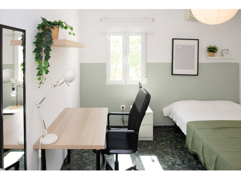 H1 - C/Río Cubillas 2, 3ºIZQ - (5H2B), AG, GRA - Apartments