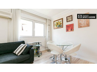 Spacious and bright 2-bedroom apartment for rent in Granada - Dzīvokļi