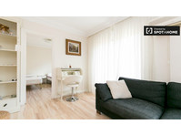 Spacious and bright 2-bedroom apartment for rent in Granada - اپارٹمنٹ