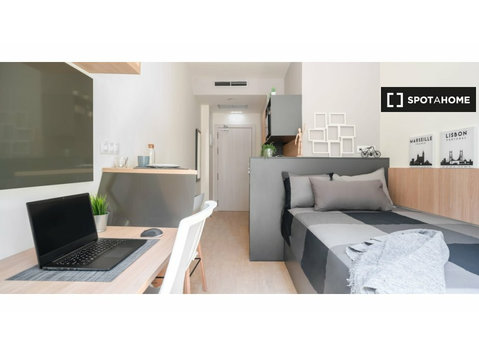 Estúdio Estudantil em Granada - Apartamentos